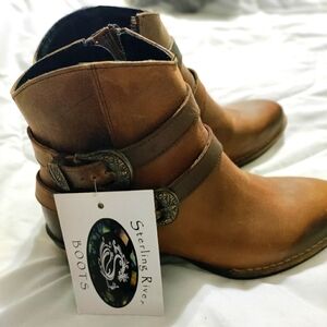 Sterling River Distressed Ankle Boots